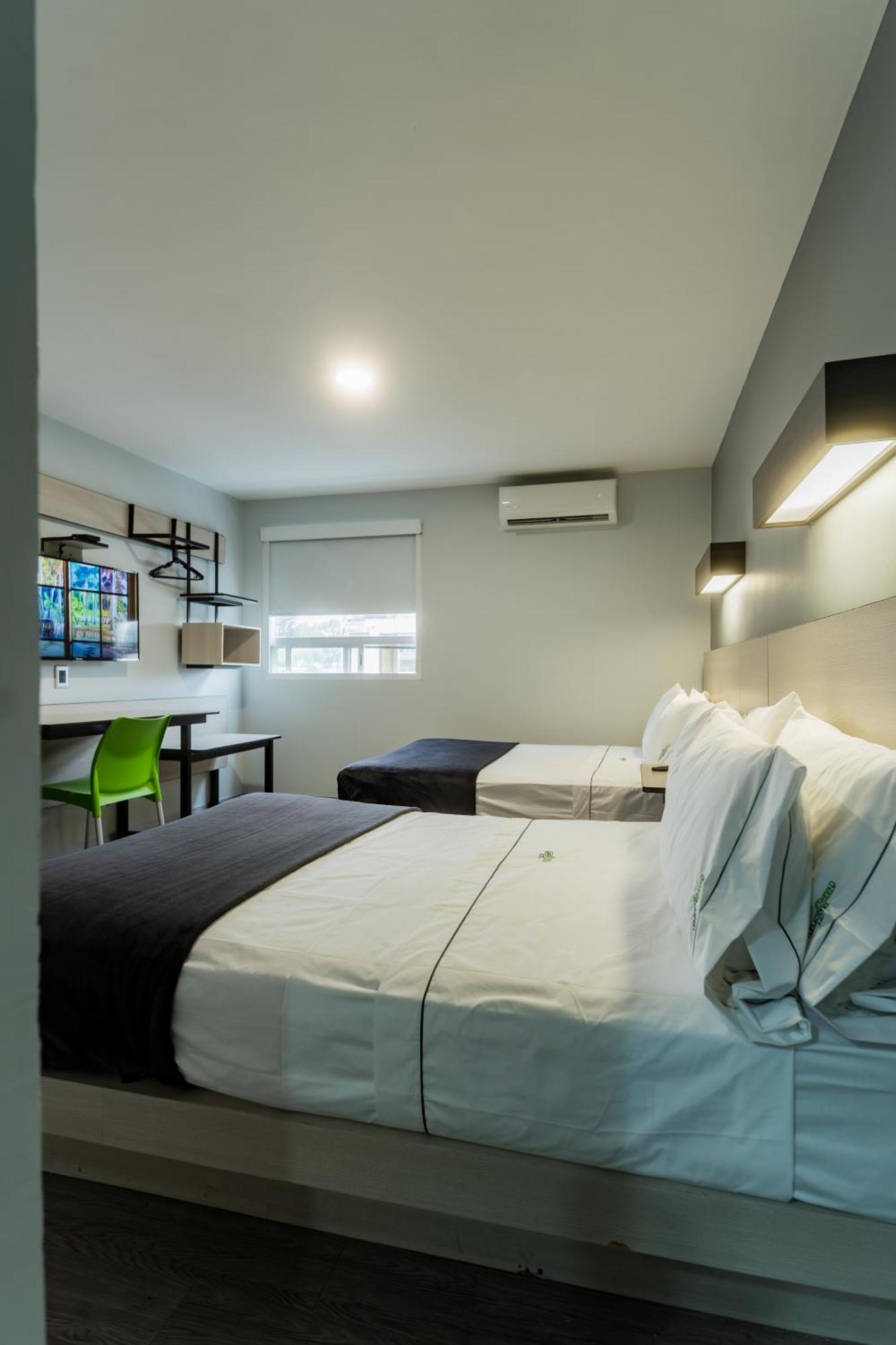 Hotel Lemon Green -Zona Expo Frente Al Centro De Convenciones Guadalajara Exteriör bild