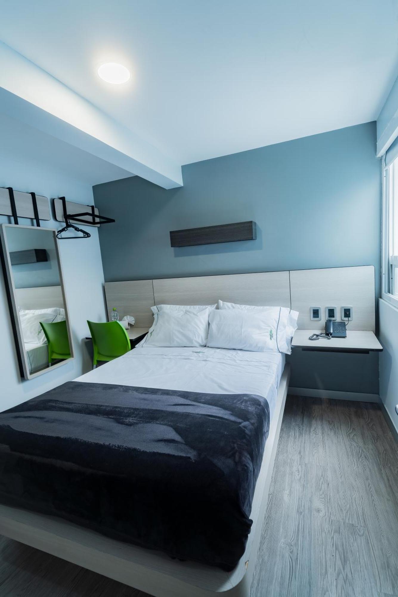 Hotel Lemon Green -Zona Expo Frente Al Centro De Convenciones Guadalajara Exteriör bild